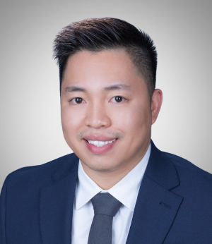 Dr. Vuong Nguyen